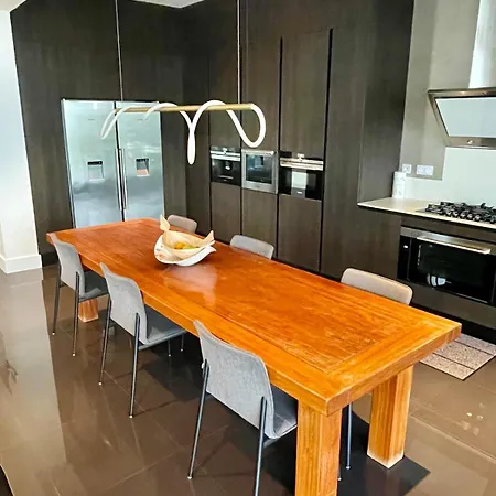 Villa De Luxe, Proche Bordeaux, Parking Prive Bruges