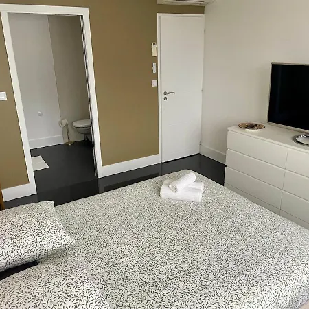 De Luxe, Proche Bordeaux, Parking Prive *